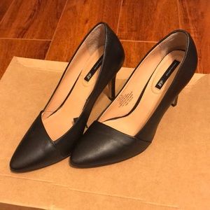 H&M Genuine Leather Black Pumps